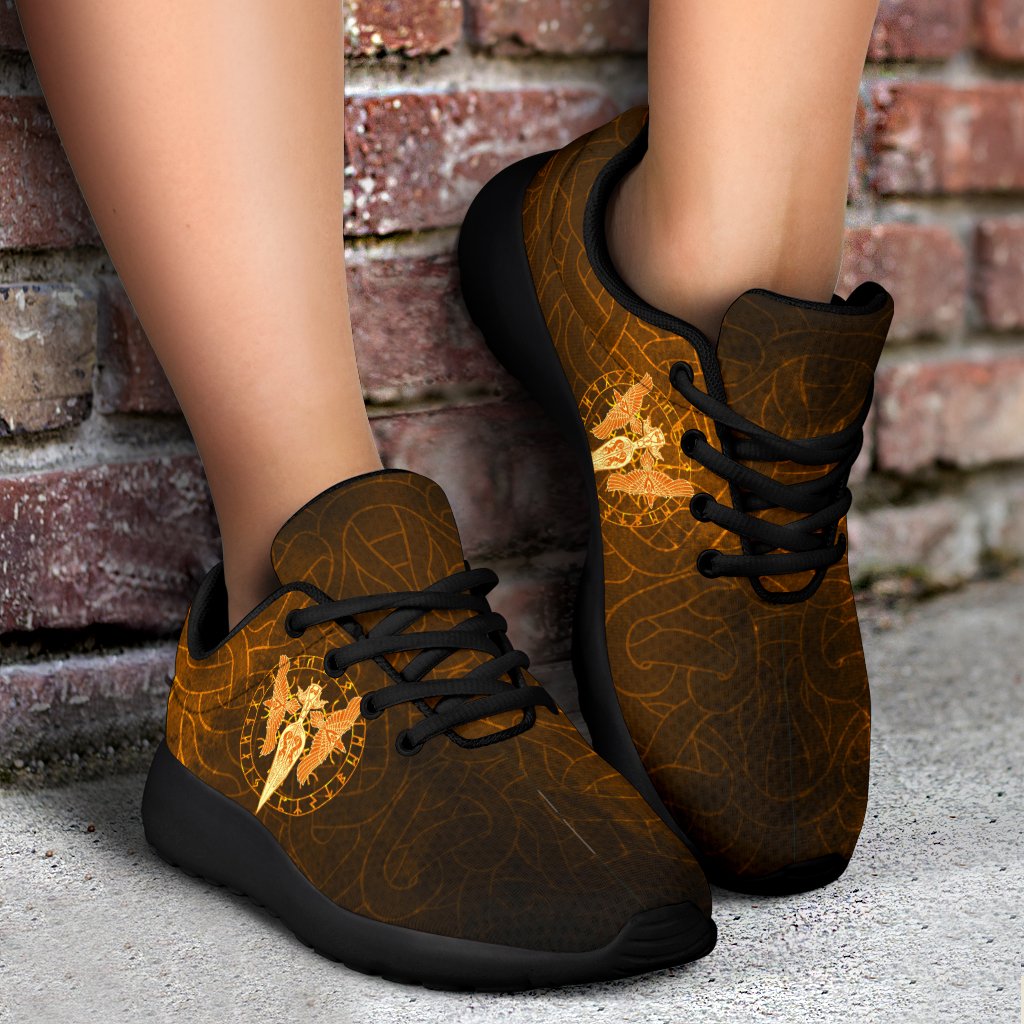 Viking Sport Sneakers Gold Spear Of The God Odin - Gungnir and Two Gold Ravens RLT12