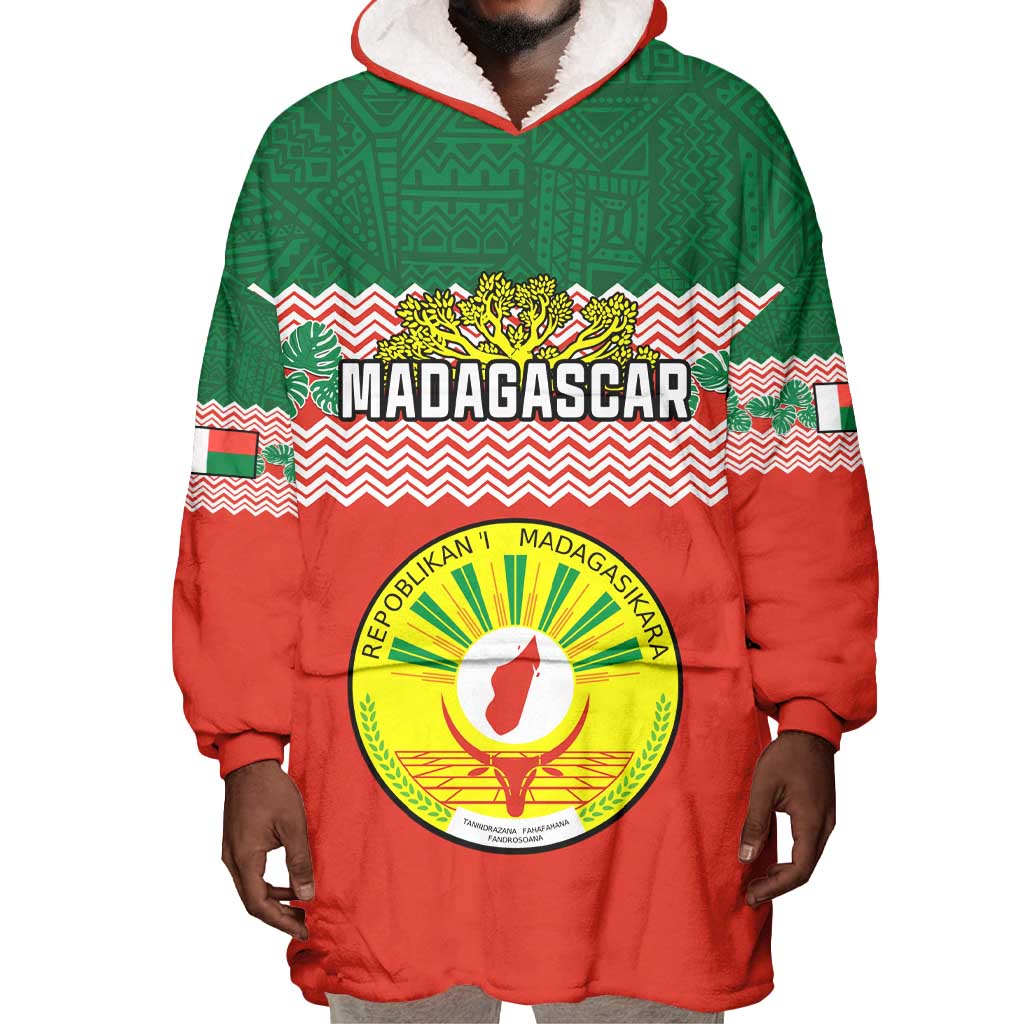 Personalized Madagascar Wearable Blanket Hoodie with Madagasikara Seal and Baobab African Pattern LT01