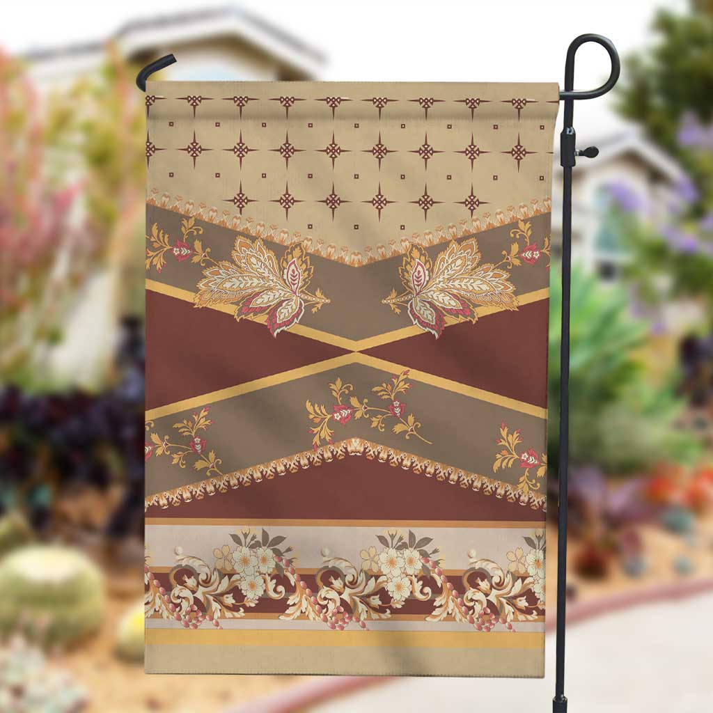Mughal Empire Motif Unique Garden Flag LT01