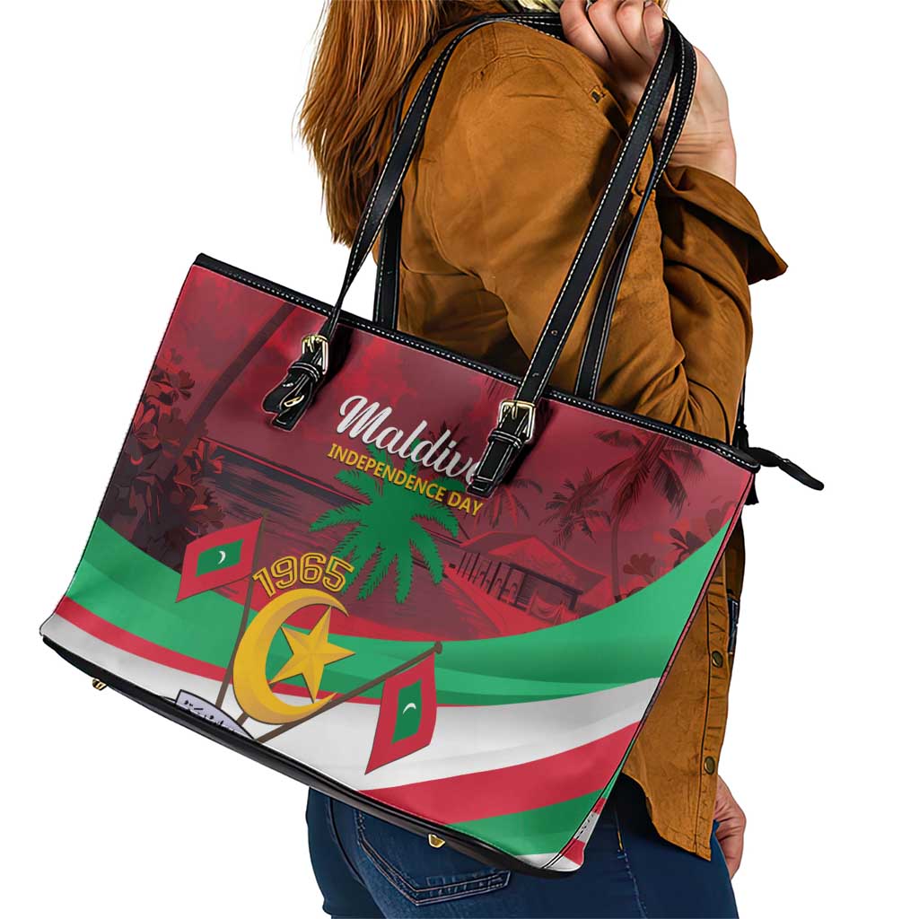 Personalized Maldives Independence Day 1965 Leather Tote Bag Dhivehi Raajjeyge Jumhooriyyaa LT01