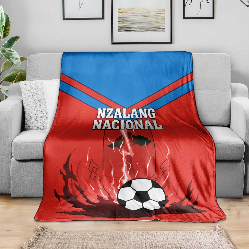 Support Nzalang Nacional - Equatorial Guinea Football Blanket LT01