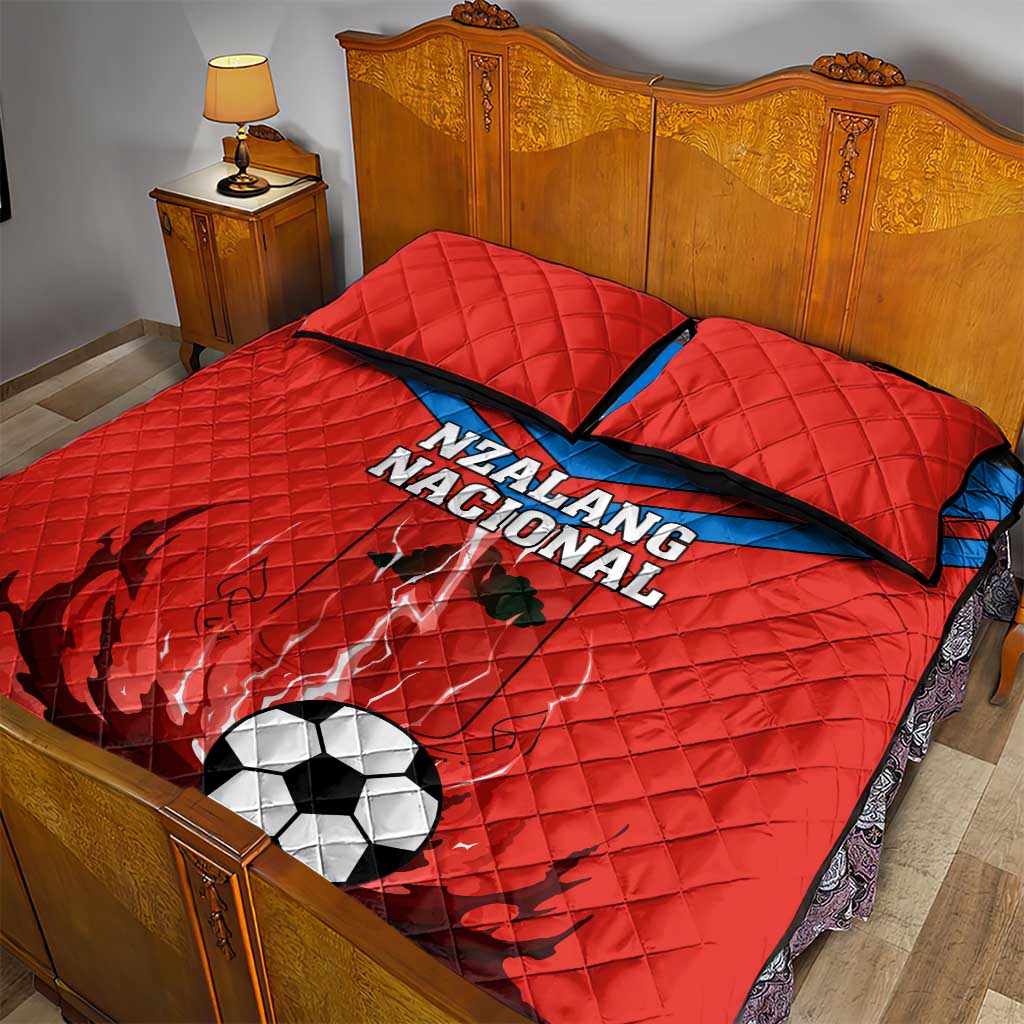 Support Nzalang Nacional - Equatorial Guinea Football Quilt Bed Set LT01