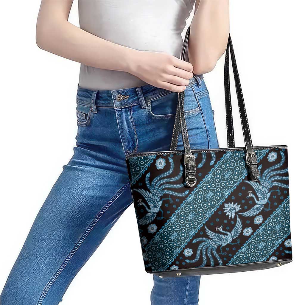 Indonesia Batik Pattern Leather Tote Bag Blue Version LT01