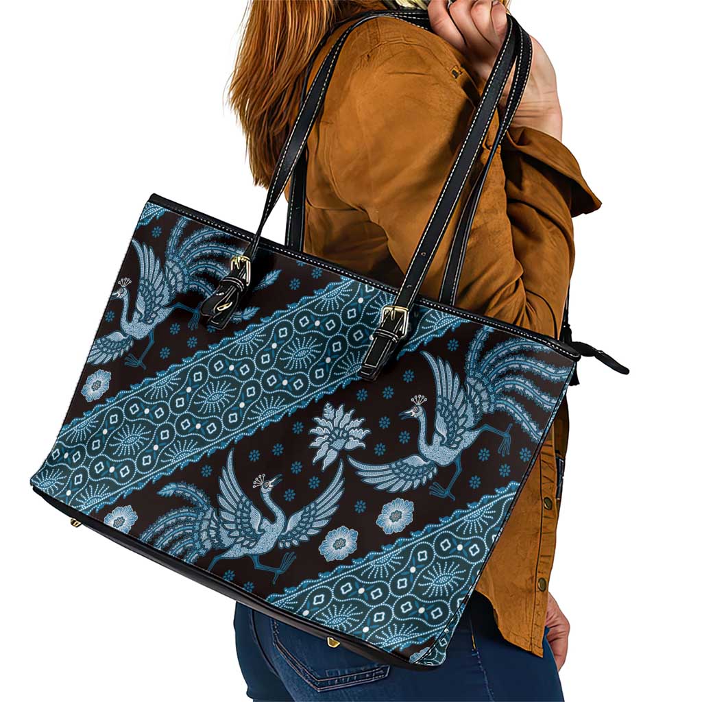Indonesia Batik Pattern Leather Tote Bag Blue Version LT01