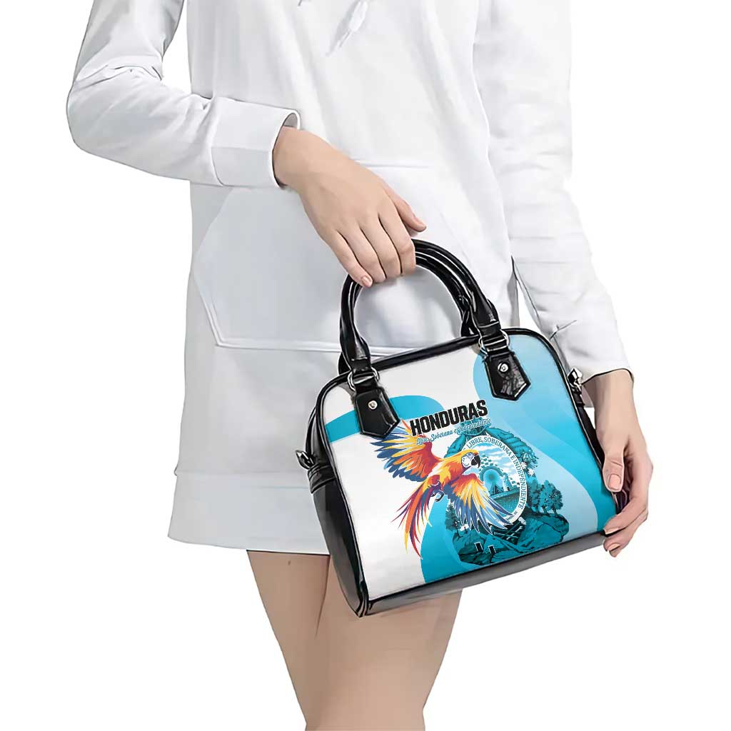 Honduras 1821 Shoulder Handbag Scarlet Macaw Sky Blue Color LT01