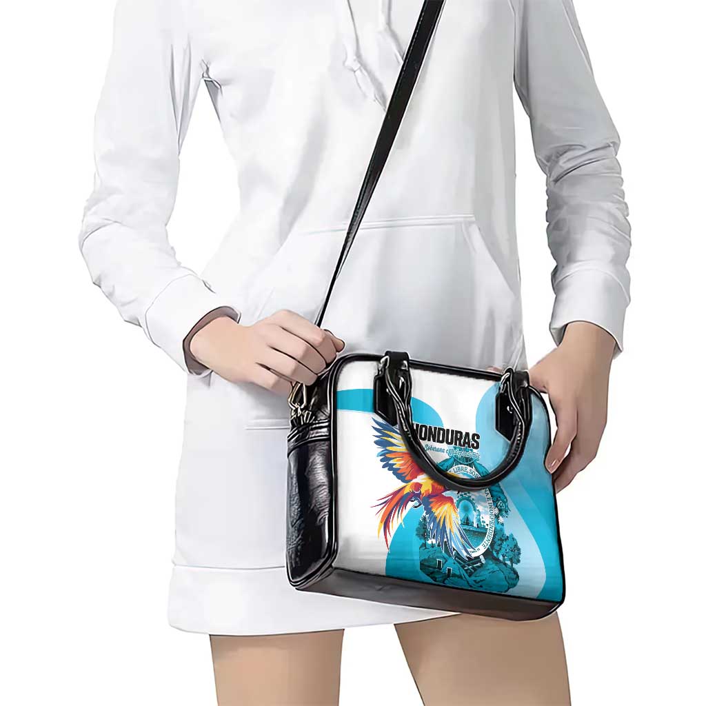 Honduras 1821 Shoulder Handbag Scarlet Macaw Sky Blue Color LT01
