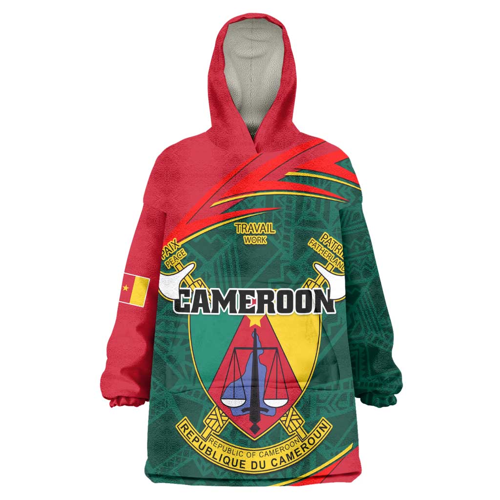 Personalized Cameroon Wearable Blanket Hoodie with Cameroun Coat of Arms and African Pattern LT01