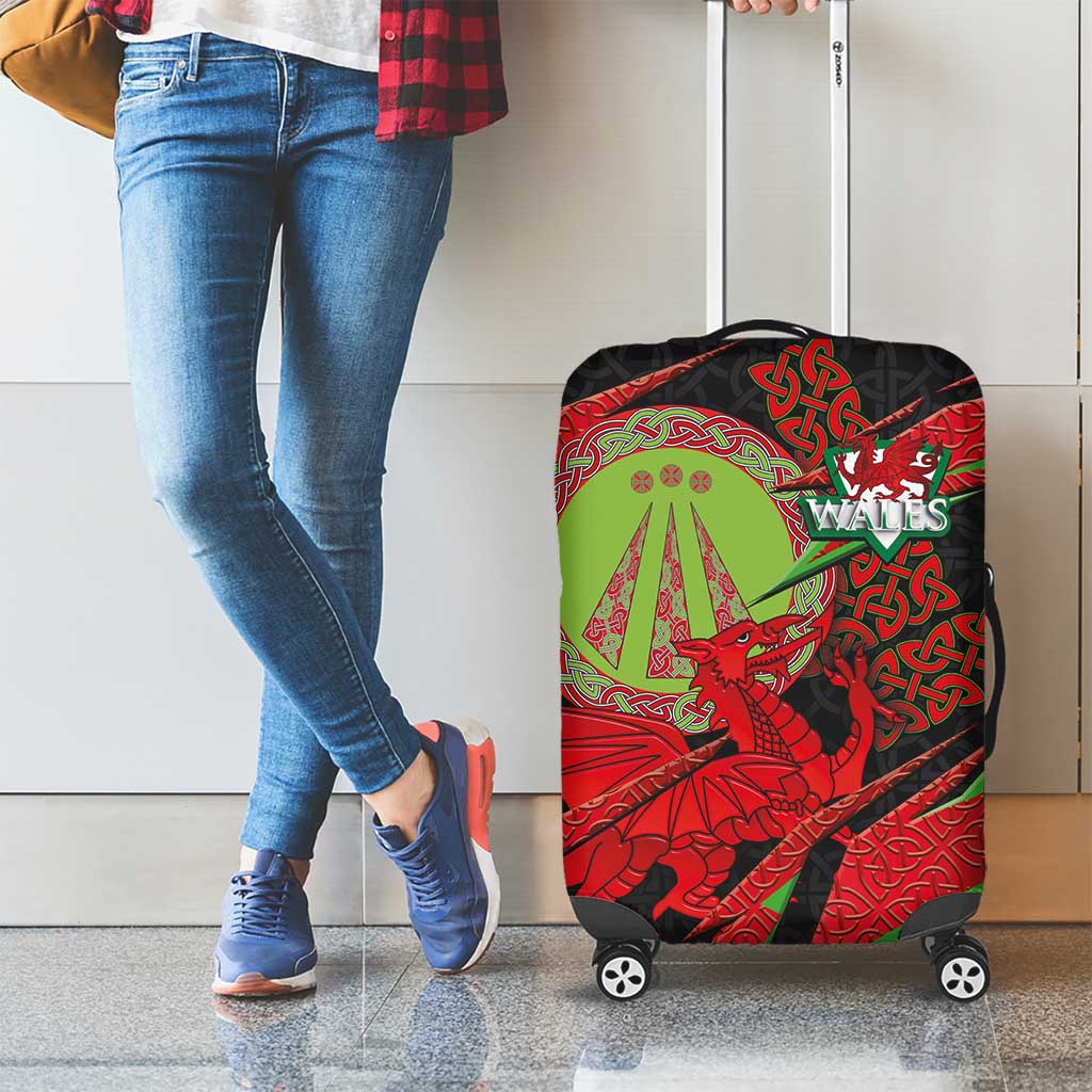 Welsh Celtic-Awen Luggage Cover Wales Y Ddraig Goch with Celtic Knot Sporty LT03