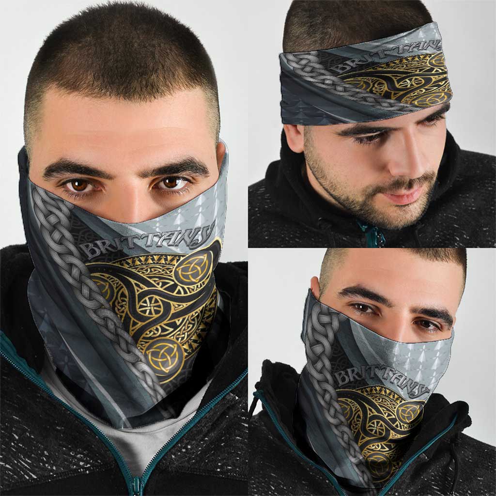 Brittany Triskele Celtic Neck Gaiter Silver and Gold Sporty Style LT03