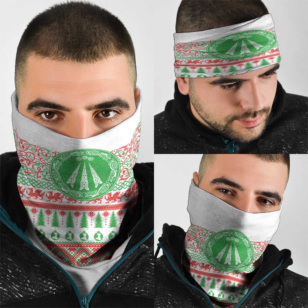 Welsh Christmas Neck Gaiter Awen and Celtics Culture with Xmas Elements LT03