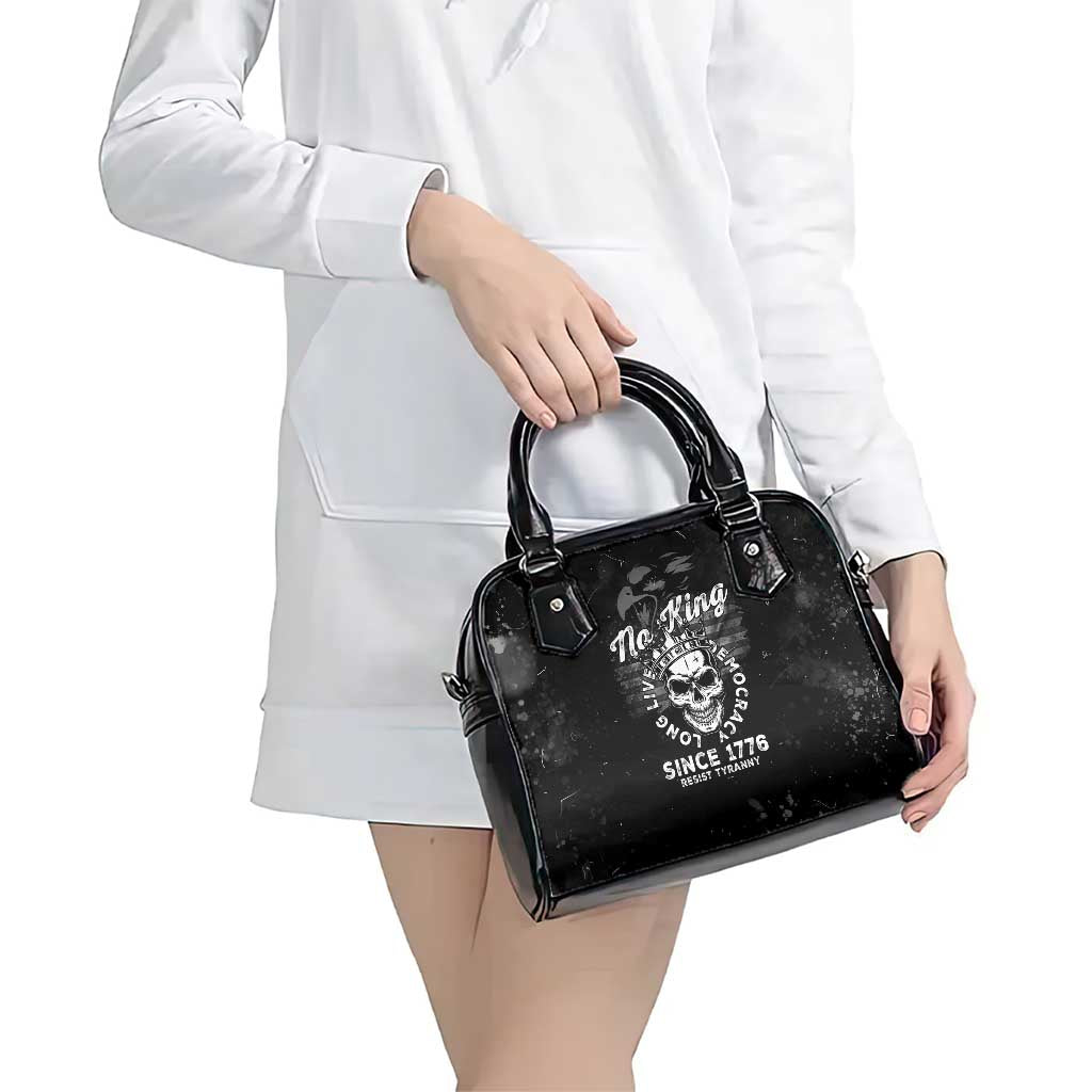 No Kings In America Shoulder Handbag Resist Tyranny LT05