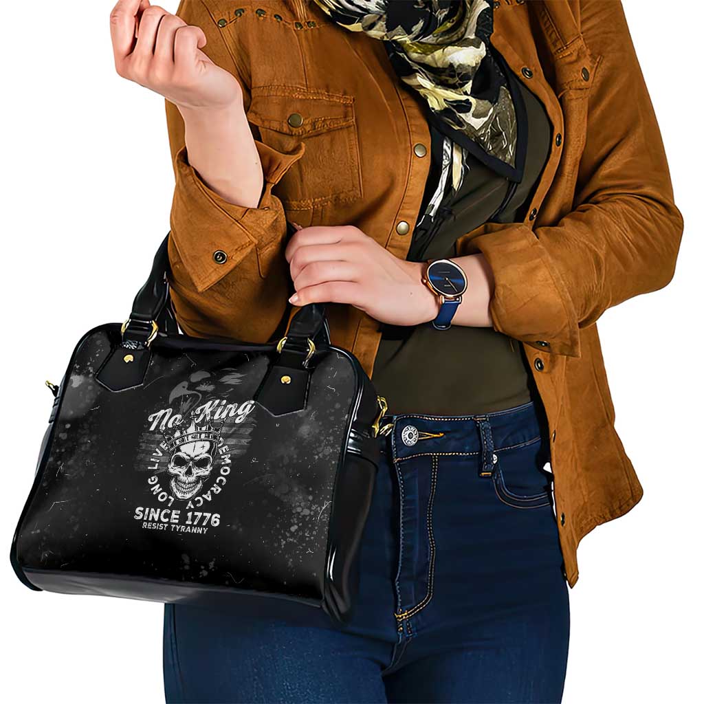 No Kings In America Shoulder Handbag Resist Tyranny LT05