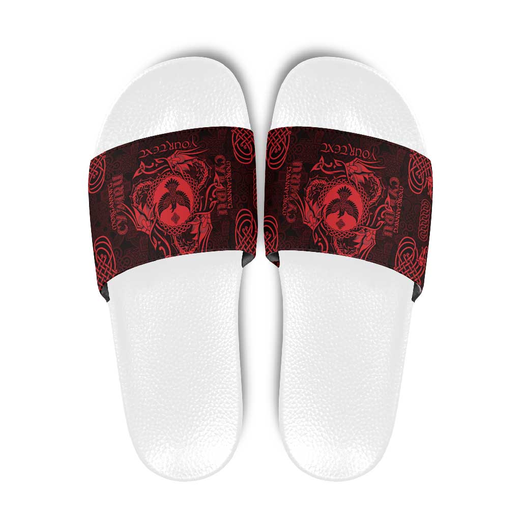 Personalized Glamorgan Morgannwg Slide Sandals Red Raven Celtic-inspired LT9