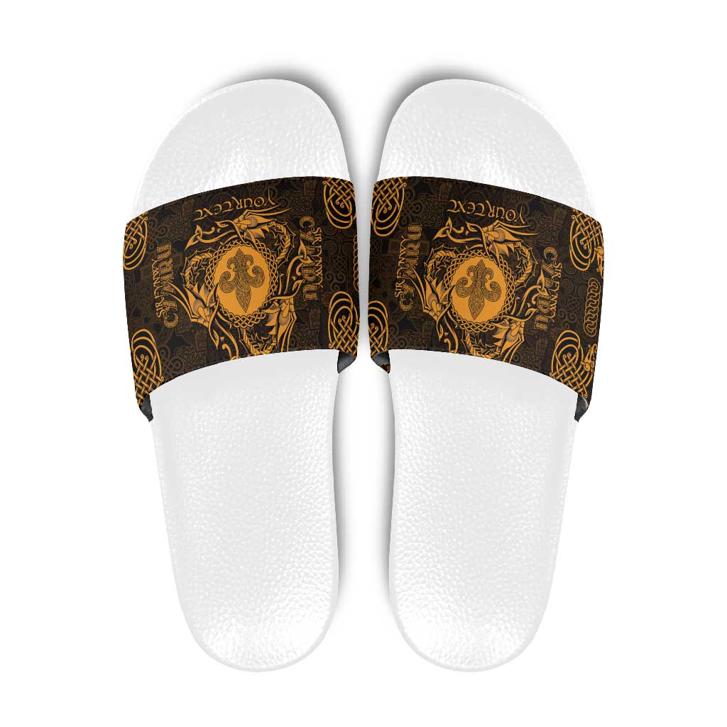 Personalized Monmouthshire Sir Fynwy Slide Sandals Gold Fleur-de-lis Celtic-inspired LT9