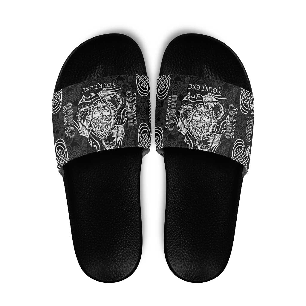 Personalized Radnorshire Sir Faesyfed Slide Sandals Black Oak Tree Of Life Celtic-inspired LT9