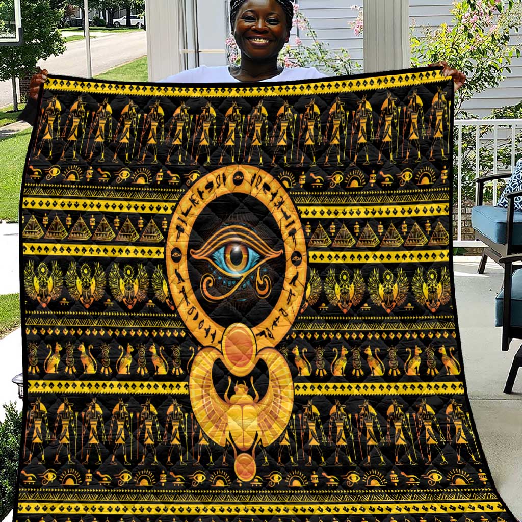 Egyptian God of The Sun Eye of Ra Quilt LT9