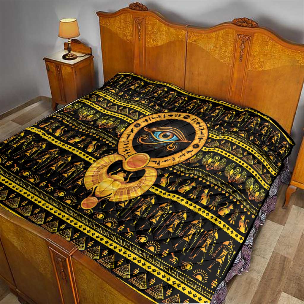 Egyptian God of The Sun Eye of Ra Quilt LT9
