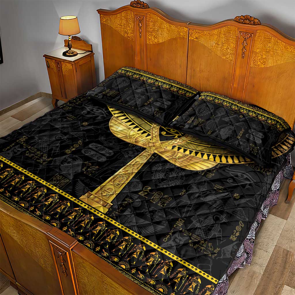 The Ankh Egyptian Hieroglyphs Quilt Bed Set LT9