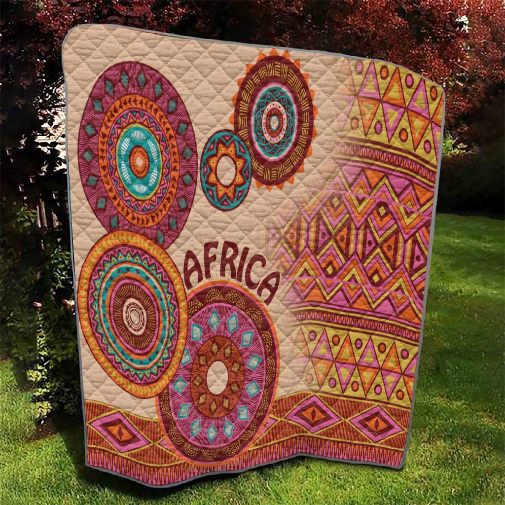 Afro Tribal Traditional Pattern Quilt Beige Motif LT9