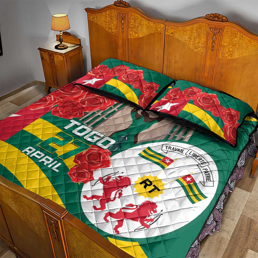 Republique Togolaise Monument de l'Independance Quilt Bed Set African Pinkish Rose Coat Of Arms LT14