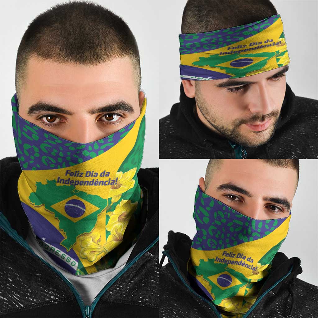 Brazil Independence Day Neck Gaiter Ordem e Progresso Map With Golden Trumpet LT14