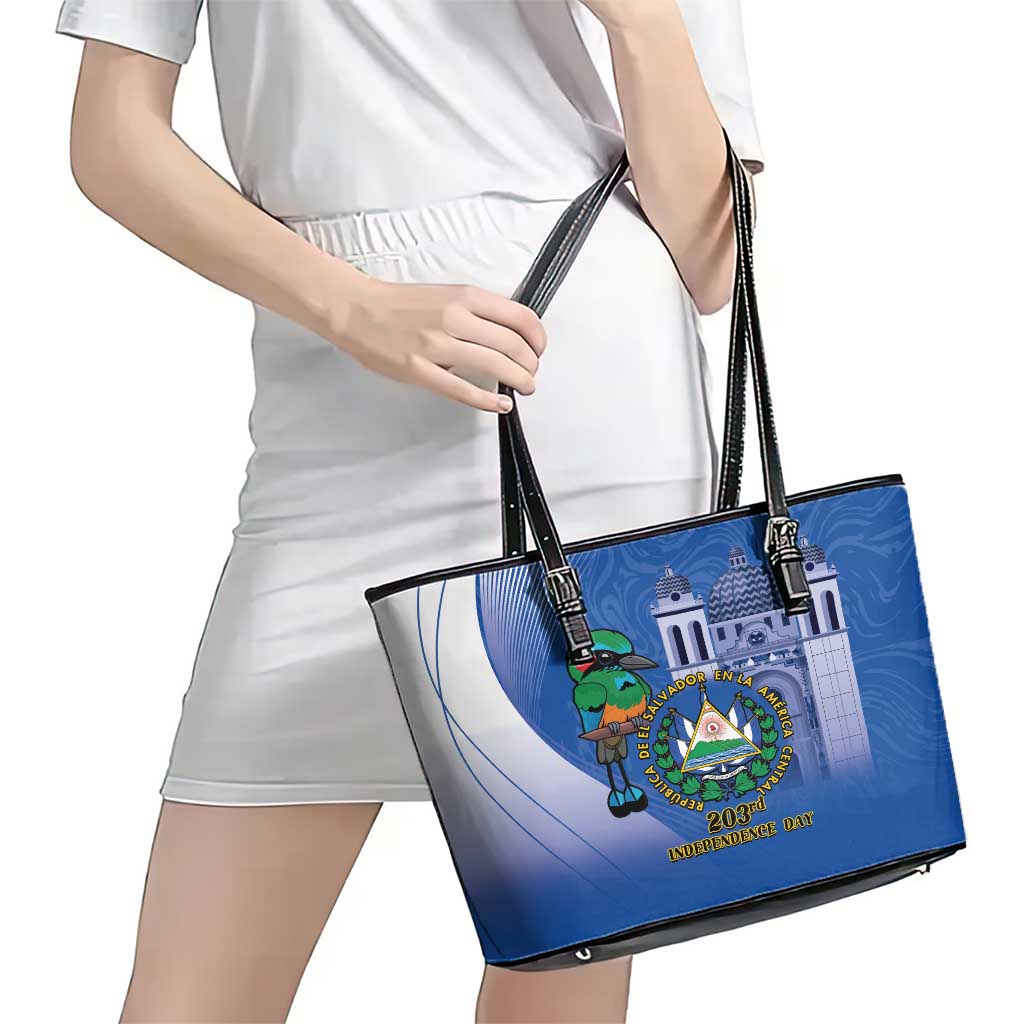El Salvador Independence Day Leather Tote Bag 203rd Anniversary Torogoz Bird LT14