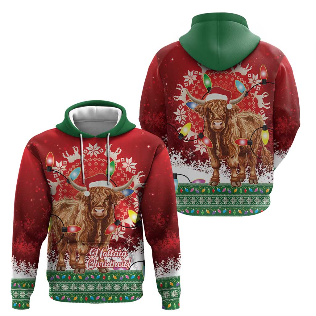 Scotland Christmas Hoodie Highland Cow Santa - Nollaig Chridheil! LT14