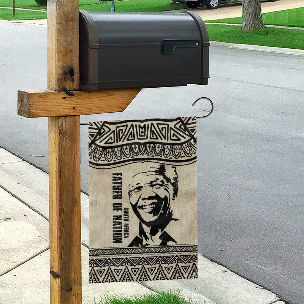 South Africa Nelson Mandela - Father Of Nation Garden Flag Vintage African Pattern LT14