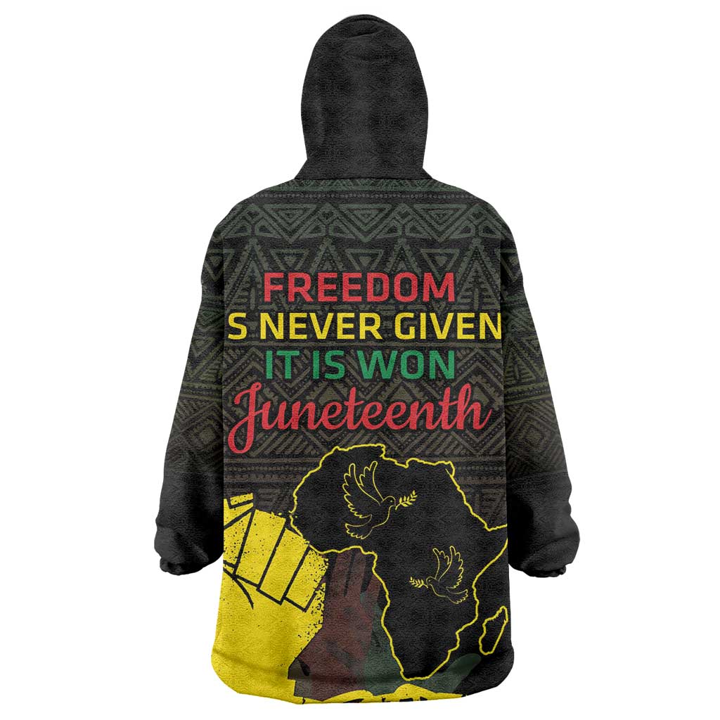 Juneteenth Freedom Day Wearable Blanket Hoodie 1865 Black Independence African Pattern LT14