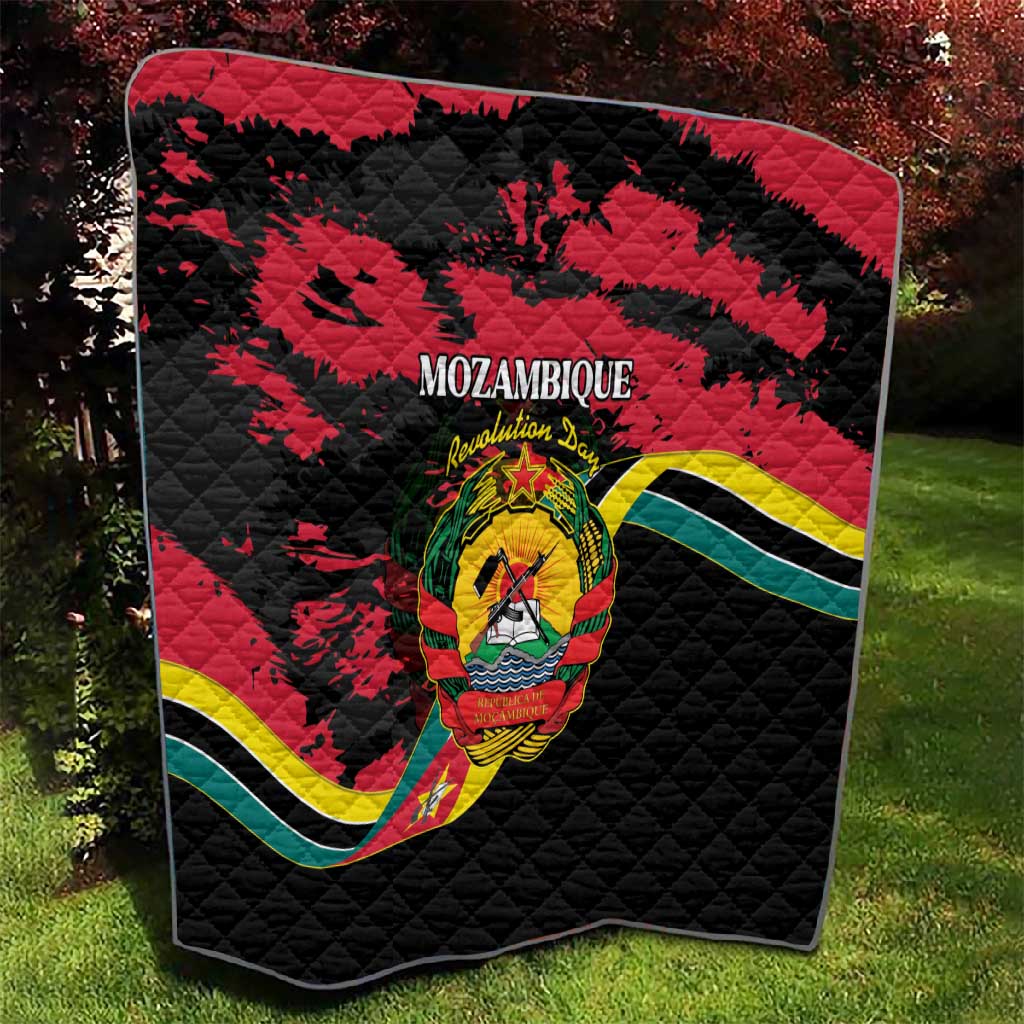 FRELIMO Mozambique Quilt Happy Revolution Day LT15