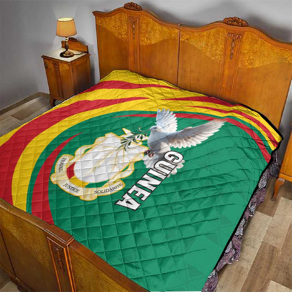 Guinea Quilt Coat Of Arms With Pigeon - Kente Pattern LT15