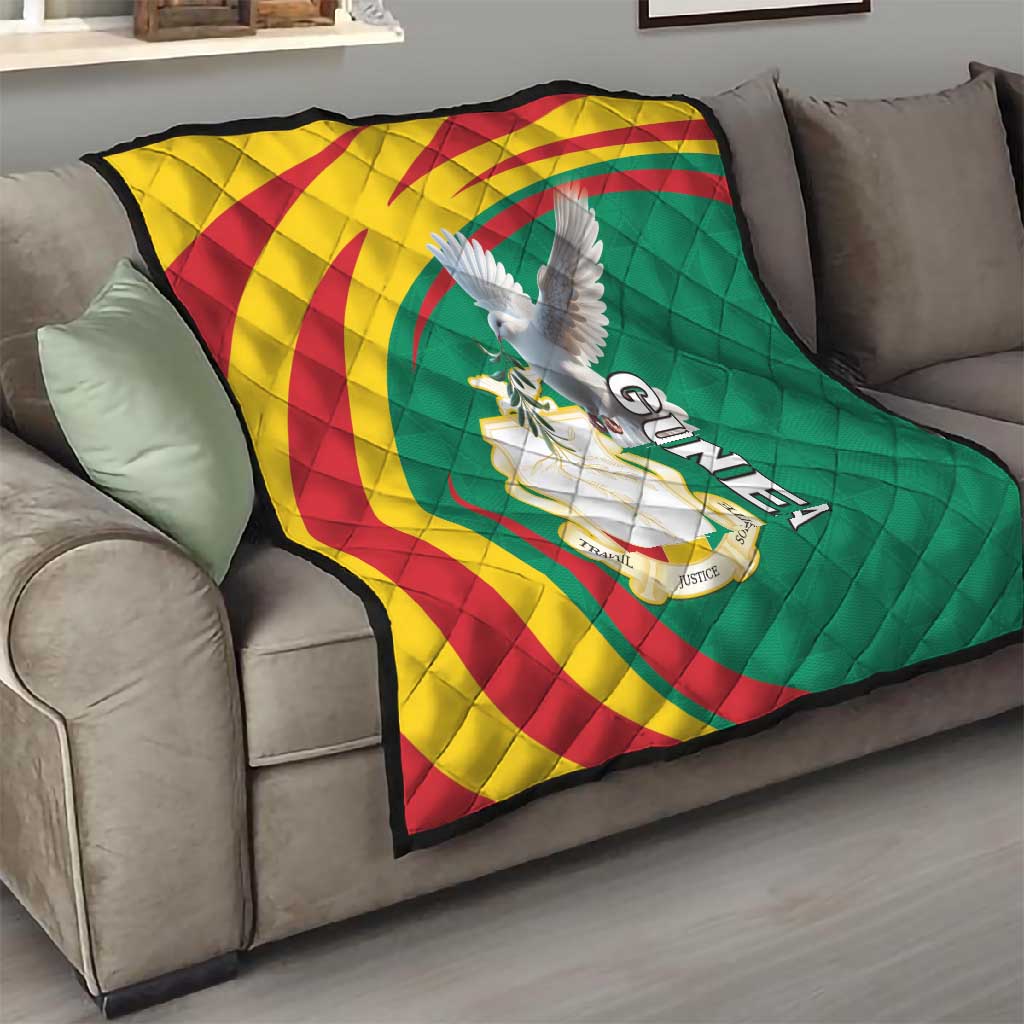 Guinea Quilt Coat Of Arms With Pigeon - Kente Pattern LT15
