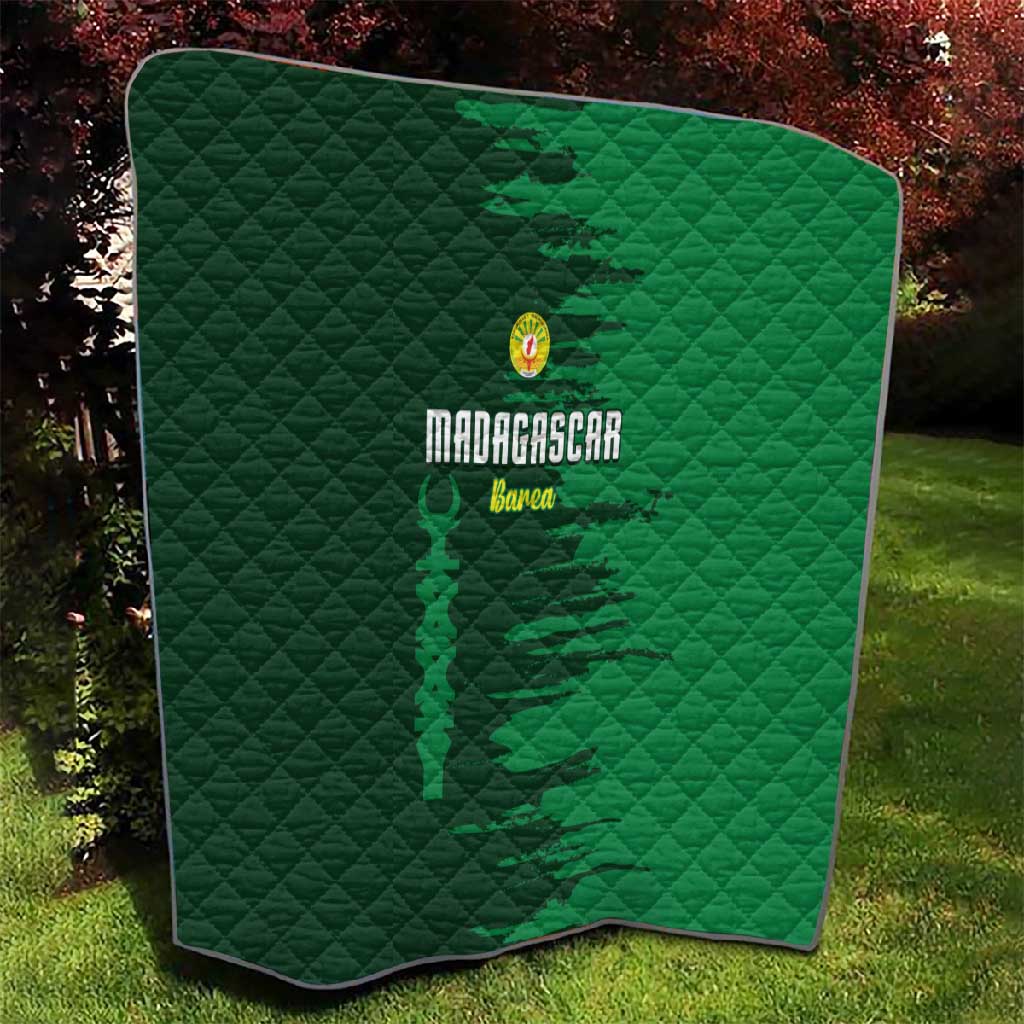 Madagascar Football Quilt Go Champions LT15