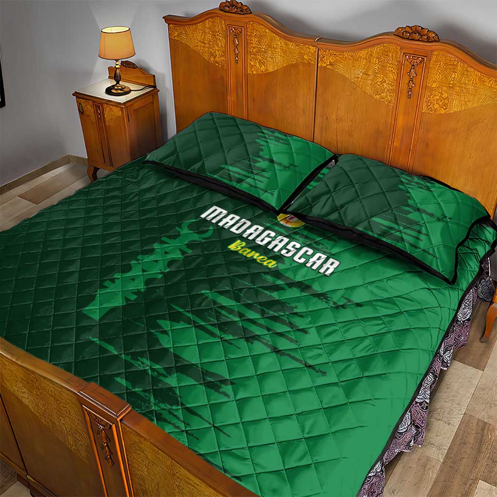Madagascar Football Quilt Bed Set Go Champions LT15