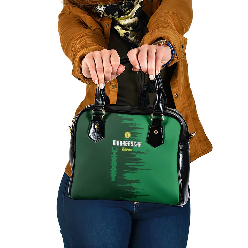 Madagascar Football Shoulder Handbag Go Barea LT15