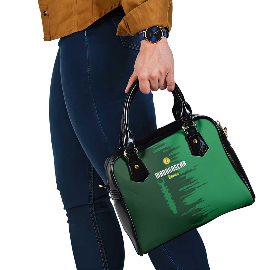 Madagascar Football Shoulder Handbag Go Barea LT15