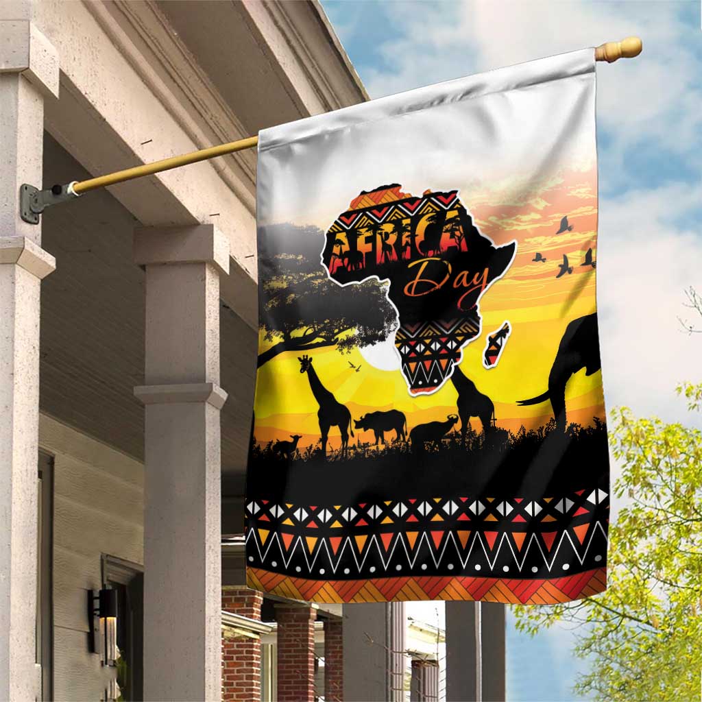 Africa Day Garden Flag Safari With Map - African Pattern LT15