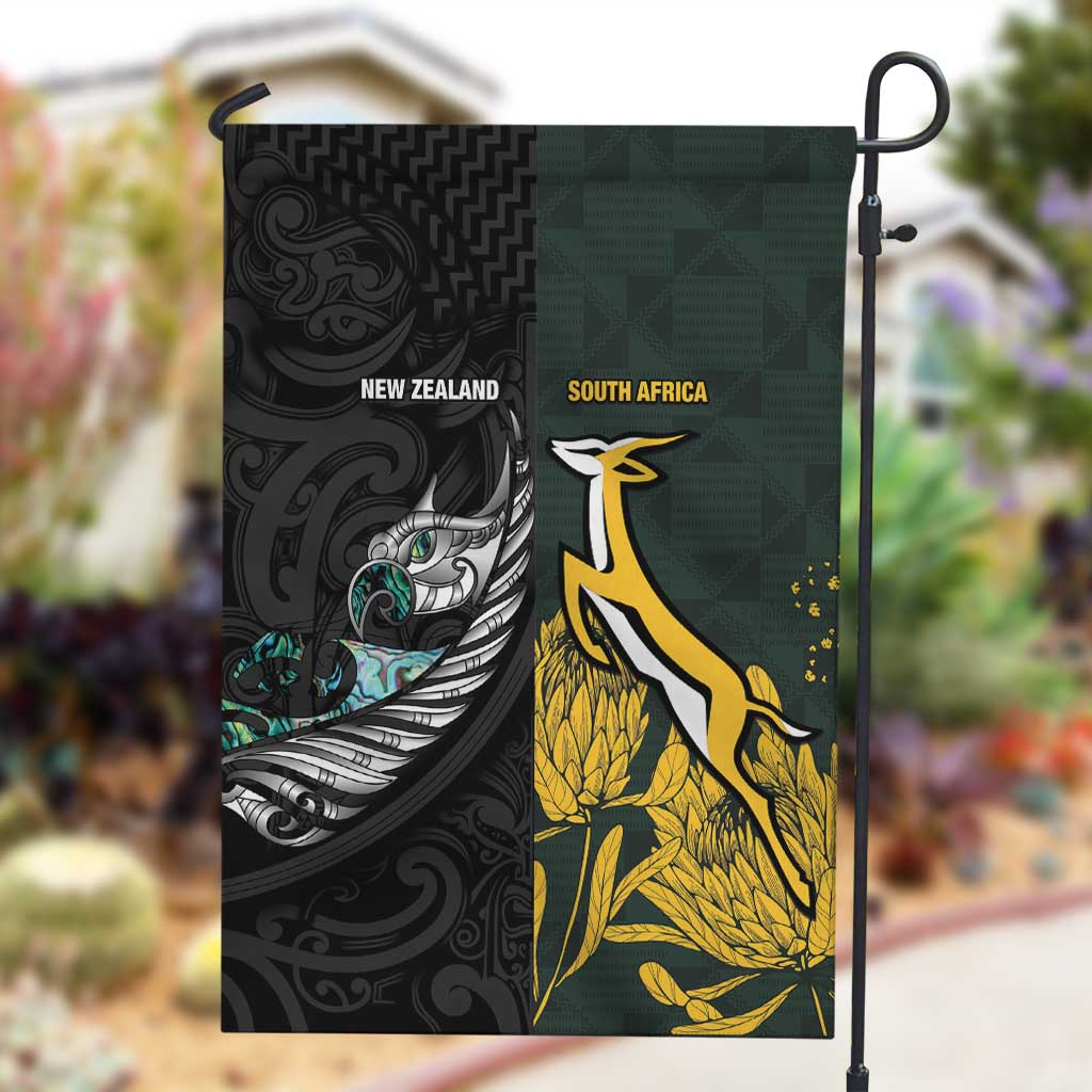 New Zealand vs South Africa Rugby Garden Flag Maori - African Pattern LT15