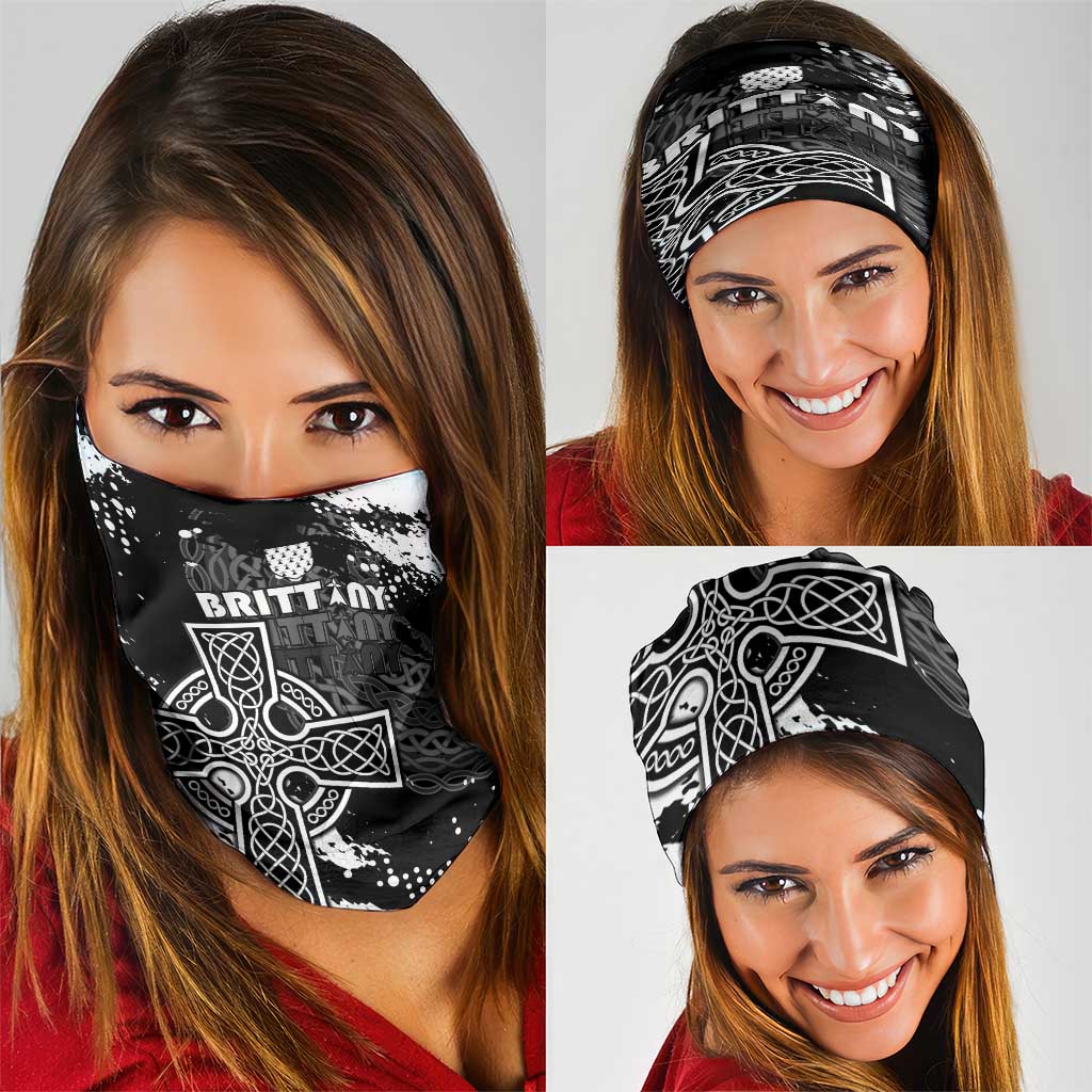 Brittany Celtic Cross Neck Gaiter With Celtic Knotwork LT15