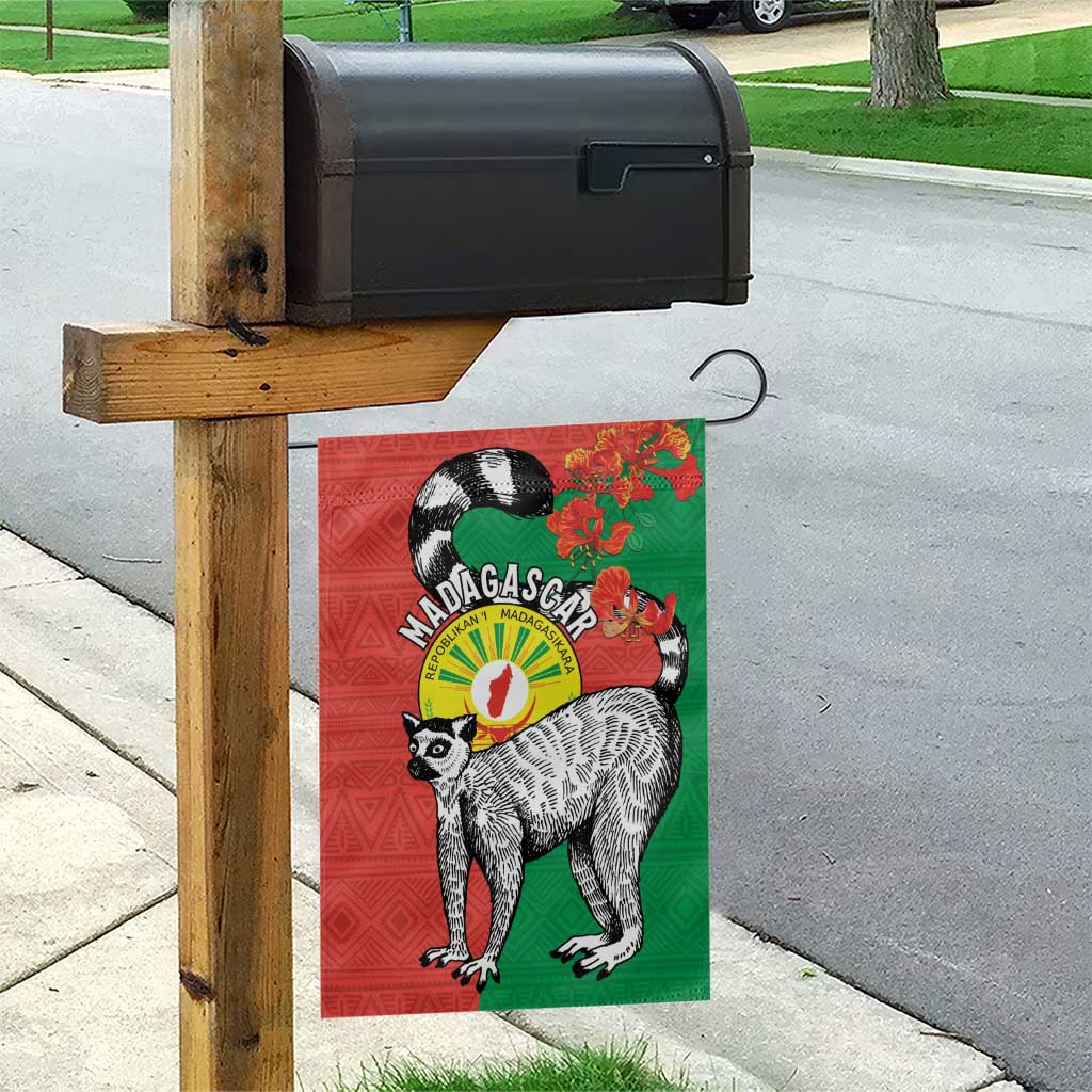 Happy Madagasikara Independence Day Garden Flag Ring-Tailed Lemur With Seal LT15