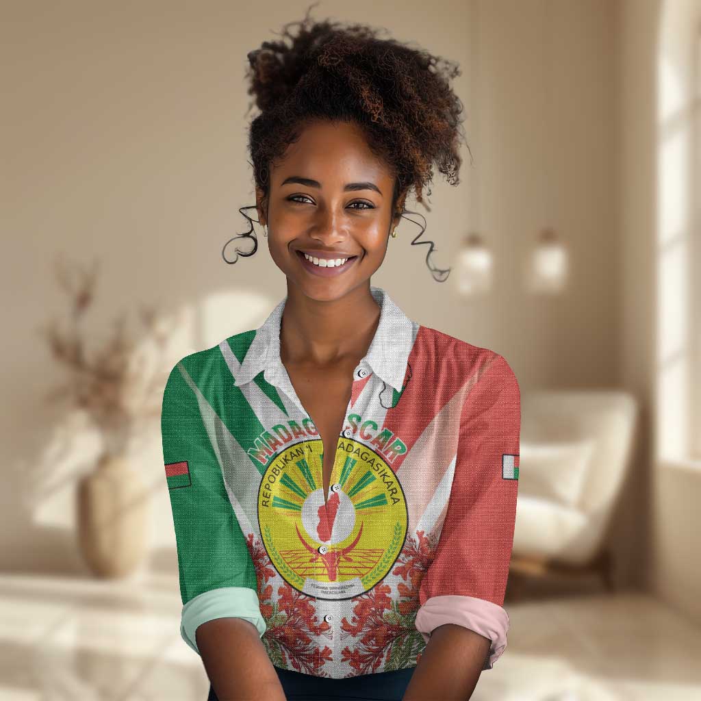 Personalized Madagasikara Women Casual Shirt Seal With Poinciana LT15