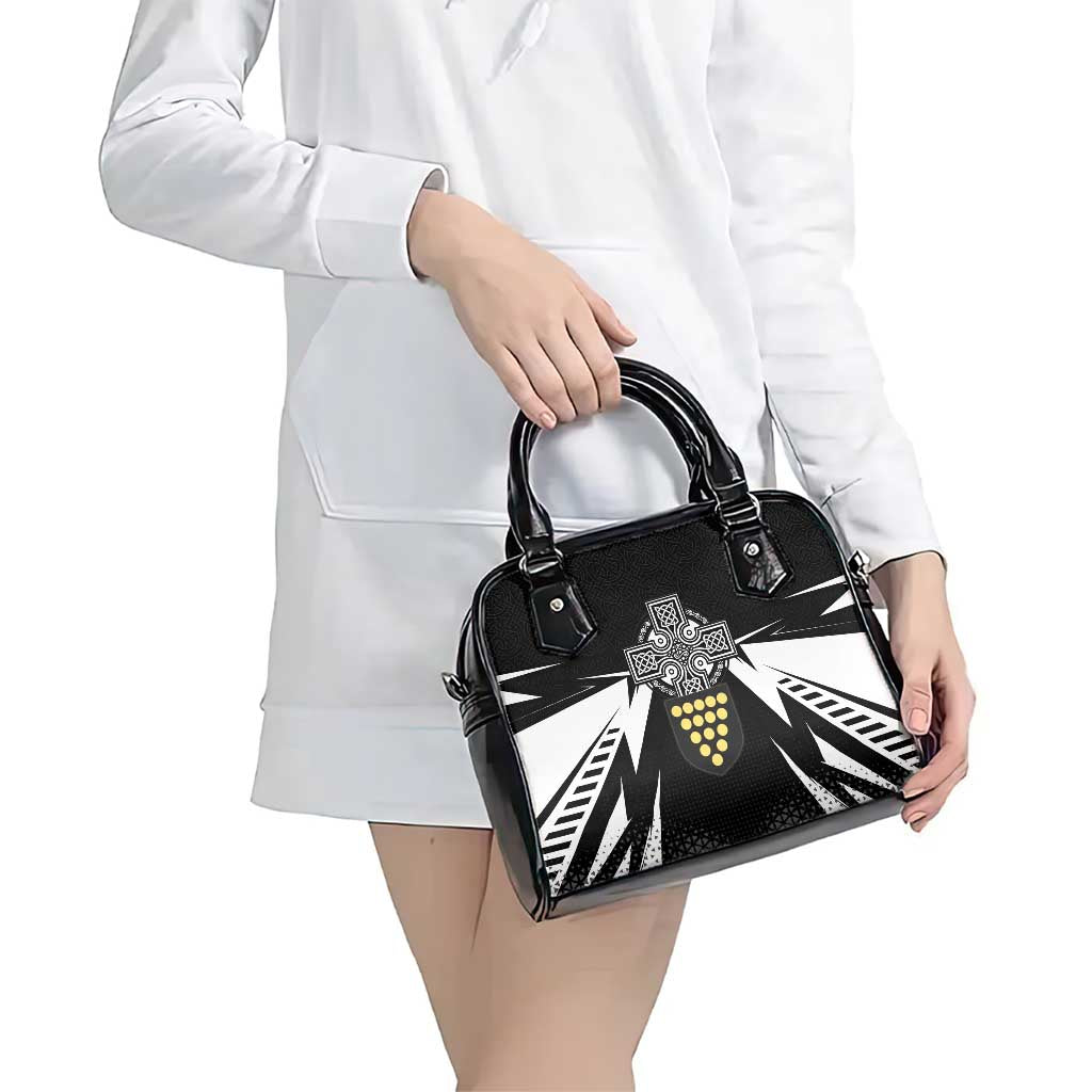 Cornwall Celtic Cross Shoulder Handbag Coat Of Arms With Celtic Pattern LT15
