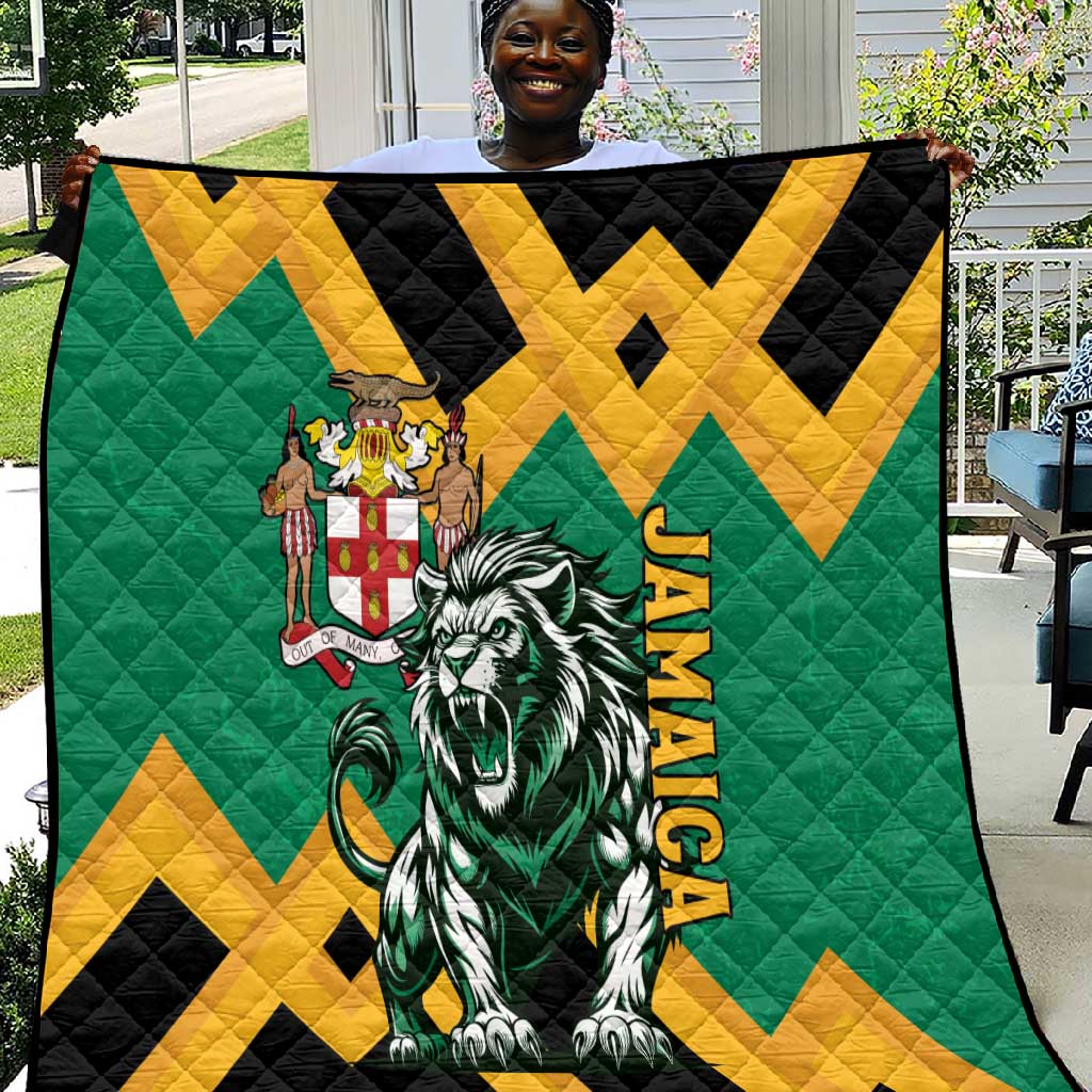 Jumieka Quilt Lion With Coat Of Arms LT15