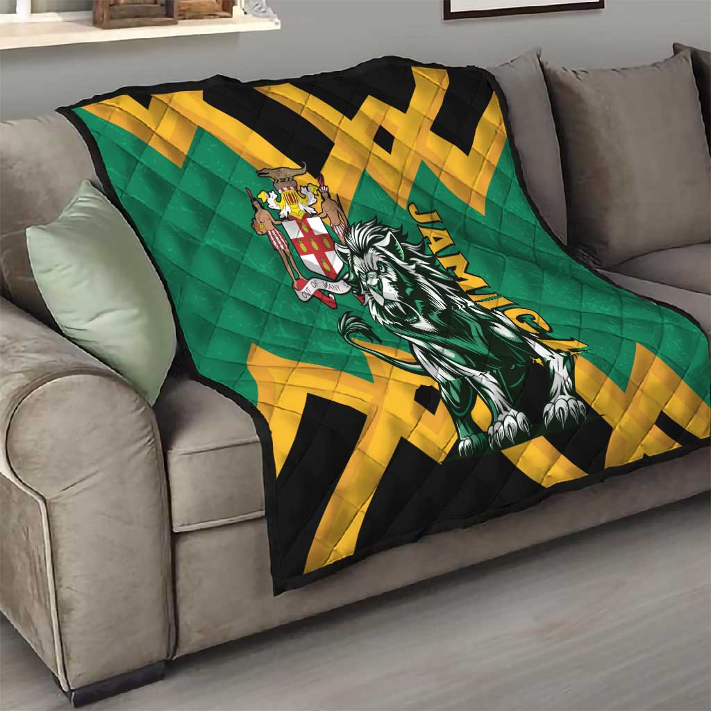 Jumieka Quilt Lion With Coat Of Arms LT15