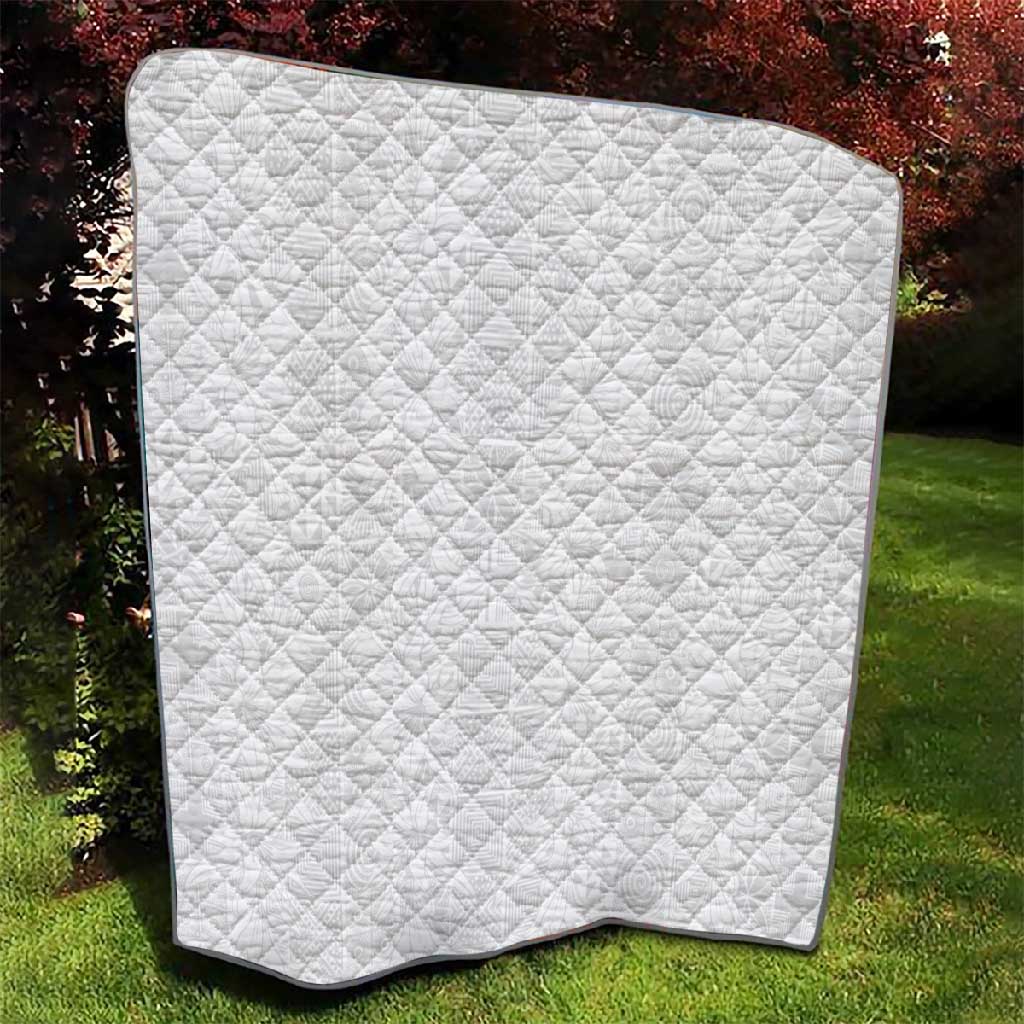 Nigeria Yoruba Osun-Osogbo Festival Quilt White Lily Lei LT15