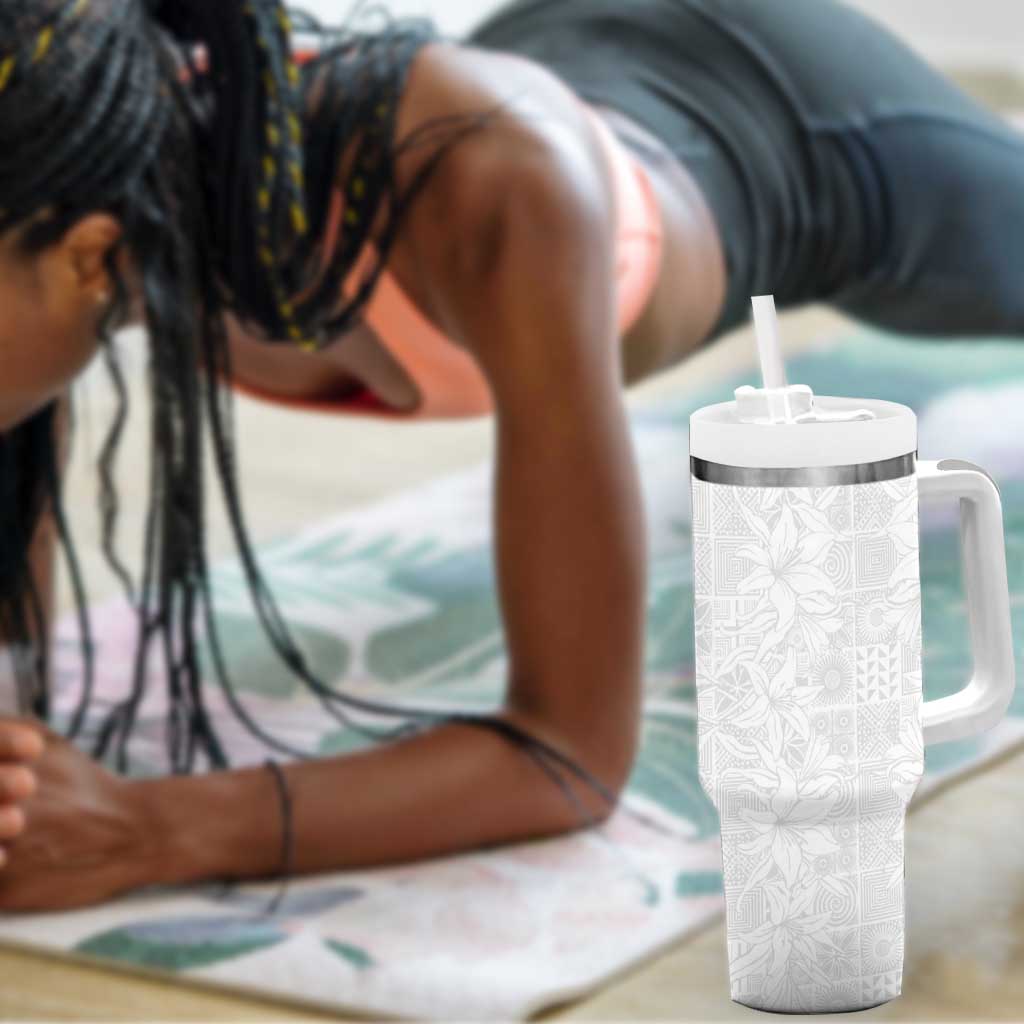 Nigeria Yoruba Osun-Osogbo Festival Tumbler With Handle White Lily Lei LT15