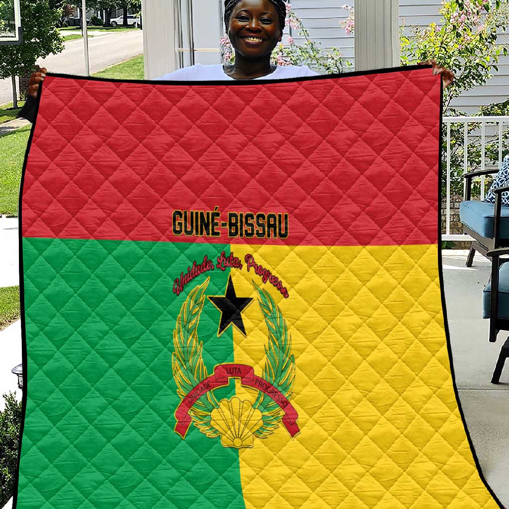 Guinea-Bissau Quilt Basic Flag Style LT15