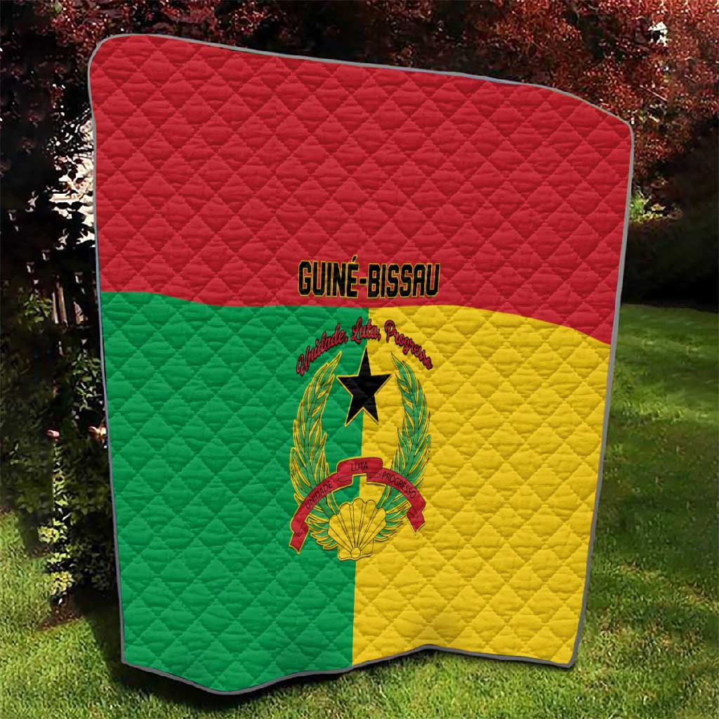 Guinea-Bissau Quilt Basic Flag Style LT15