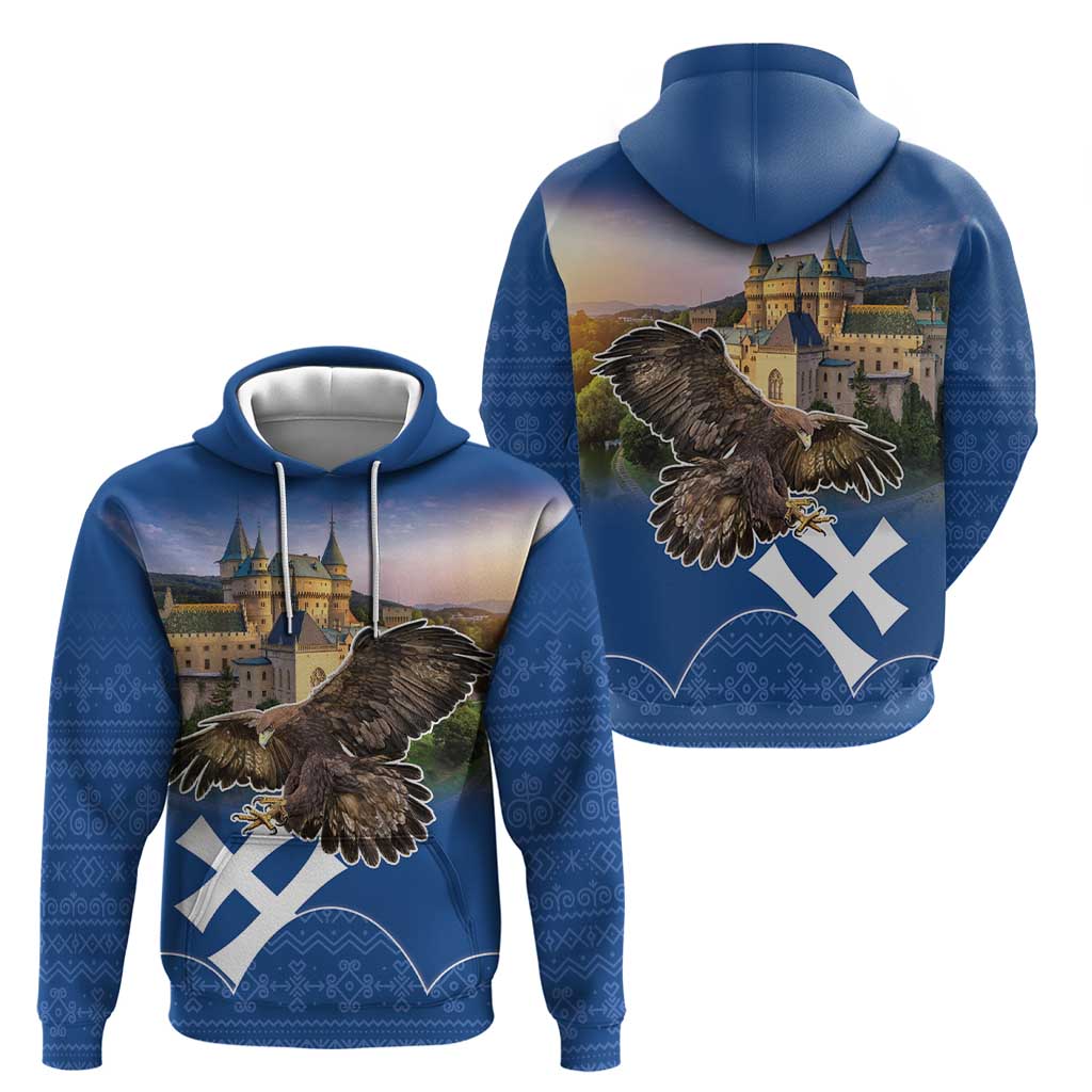Slovakia Bojnice Castle Hoodie Golden Eagle With Slovak Pattern LT18