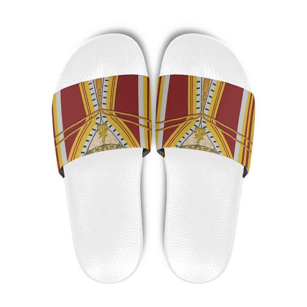 Victoria England Costume Slide Sandals LT18